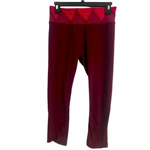 Lululemon cropped leggings size 6 burgundy